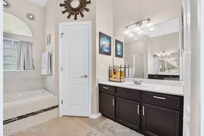 2071 Thornwood Drive SE, Palm Bay, FL 32909 - Photo 23