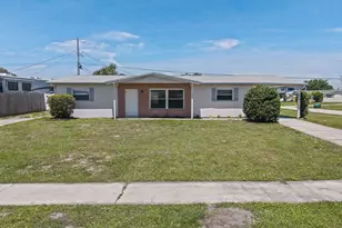 676 Ixora Dr, Melbourne, FL 32935 - Photo 3