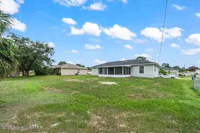 360 Wendover Road SW, Palm Bay, FL 32908 - Photo 23