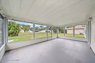 360 Wendover Rd SW, Palm Bay, FL 32908 - Photo 21