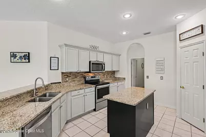 423 Stonehenge Circle, Rockledge, FL 32955 - Photo 7