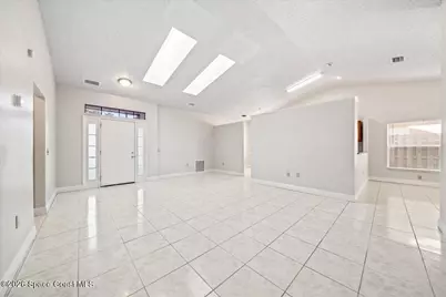 1839 Clover Circle, Melbourne, FL 32935 - Photo 3