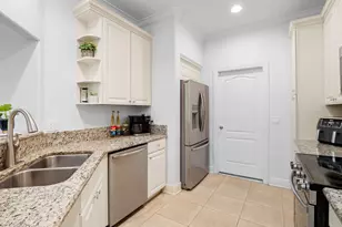 1400 Isabella Dr, Melbourne, FL 32935 - Photo 13