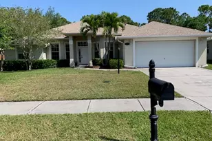 329 Chennault Ln, Rockledge, FL 32955 - Photo 1