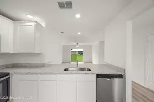 928 Talplin St SE, Palm Bay, FL 32909 - Photo 7