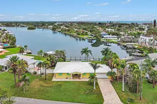 1540 Bayshore Dr, Cocoa Beach, FL 32931 - Photo 1