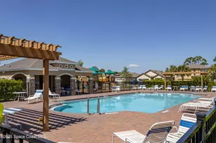 527 Old Country Rd S E, Palm Bay, FL 32909 - Photo 5