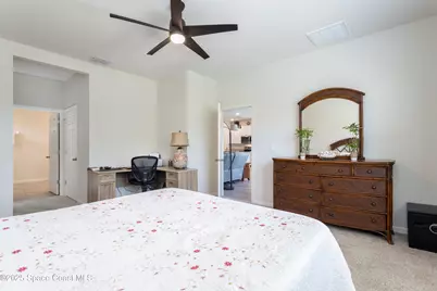 527 Old Country Road SE, Palm Bay, FL 32909 - Photo 17