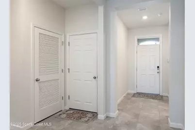 527 Old Country Road SE, Palm Bay, FL 32909 - Photo 7