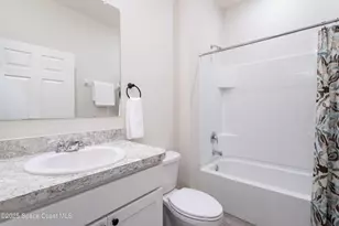 527 Old Country Rd S E, Palm Bay, FL 32909 - Photo 23
