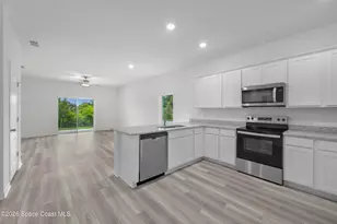 218 Fitchburg St SW, Palm Bay, FL 32908 - Photo 5