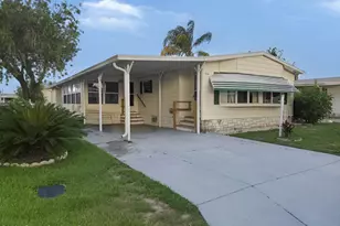 644 Wedelia Dr, Barefoot Bay, FL 32976 - Photo 1