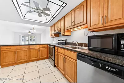 2135 N Courtenay Parkway #D 132, Merritt Island, FL 32953 - Photo 7