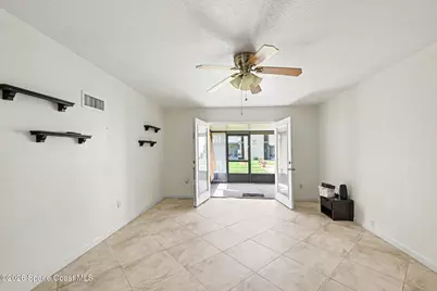 4304 London Town Road S #C113, Titusville, FL 32796 - Photo 5