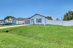 2072 Advana St NE, Palm Bay, FL 32905 - Photo 3