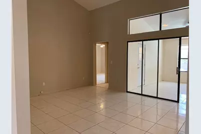 1098 Elmsford Street NW, Palm Bay, FL 32907 - Photo 5