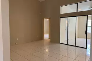 1098 Elmsford St NW, Palm Bay, FL 32907 - Photo 5