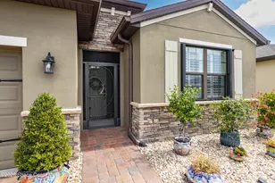 4044 Caladium Cir, Melbourne, FL 32904 - Photo 3