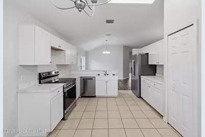 1261 Olde Bailey Lane, West Melbourne, FL 32904 - Photo 13