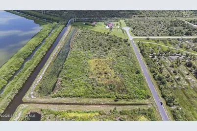 8516 Horseshoe Avenue, Palm Bay, FL 32909 - Photo 9