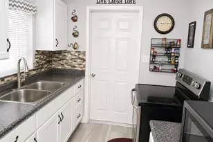 3876 Queen St, Cocoa, FL 32926 - Photo 3