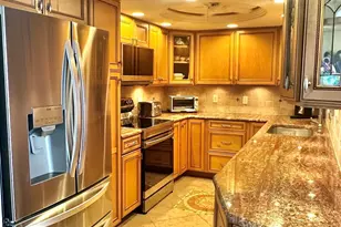 877 N Hwy A1A, Indialantic, FL 32903 - Photo 9