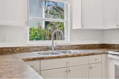 506 Tyler Avenue, Cape Canaveral, FL 32920 - Photo 7