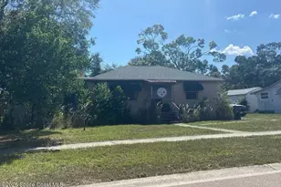 1416 40th Ave N, Saint Petersburg, FL 33702 - Photo 1