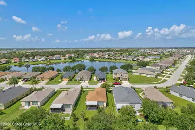1556 Dittmer Circle SE, Palm Bay, FL 32909 - Photo 3