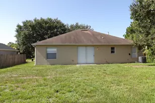 117 Fayetteville Street SW, Palm Bay, FL 32908 - Photo 17