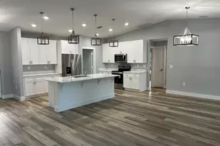 827 Everglade Ave SE, Palm Bay, FL 32909 - Photo 3
