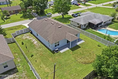 270 De Castro Avenue SE, Palm Bay, FL 32909 - Photo 5