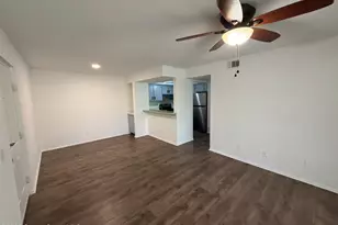 975 NE Sonesta Ave NE, Palm Bay, FL 32905 - Photo 3