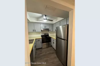 975 NE Sonesta Avenue NE #201, Palm Bay, FL 32905 - Photo 3