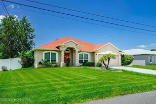 298 Silverfrost St SE, Palm Bay, FL 32909 - Photo 1