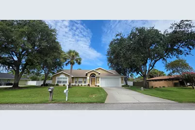 196 Nemo Circle NE, Melbourne, FL 32907 - Photo 1