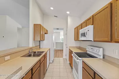 907 Ocaso Lane #201, Palm Bay, FL 32907 - Photo 5