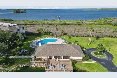 6287 N Mirror Lake Drive, Sebastian, FL 32958 - Photo 31