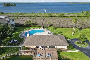 6287 N Mirror Lake Dr, Sebastian, FL 32958 - Photo 31