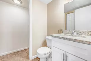 2111 Vista Oaks Cir NE, Palm Bay, FL 32905 - Photo 19