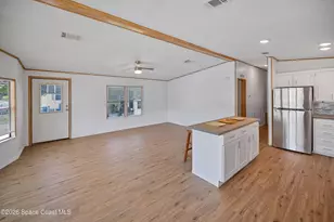 451 E Egret Cir, Barefoot Bay, FL 32976 - Photo 9