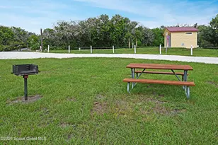451 E Egret Cir, Barefoot Bay, FL 32976 - Photo 45