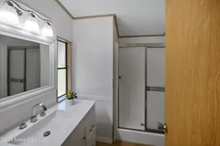 451 E Egret Cir, Barefoot Bay, FL 32976 - Photo 27