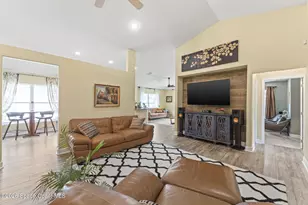 881 Mandarin Dr NE, Palm Bay, FL 32905 - Photo 29