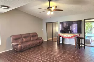 3456 Sparrow Ct, Melbourne, FL 32935 - Photo 9