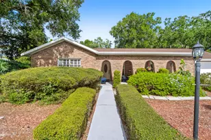 609 Manor Pl, West Melbourne, FL 32904 - Photo 3