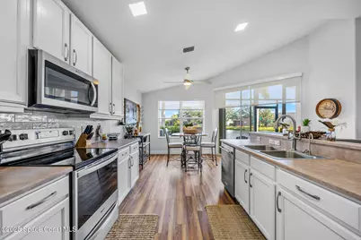1785 Ficus Point Drive, Melbourne, FL 32940 - Photo 15