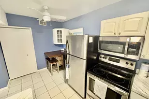 22 Tulip Ave, Cocoa Beach, FL 32931 - Photo 9