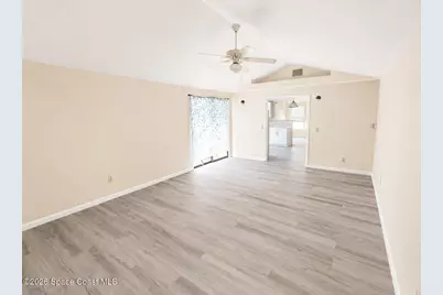 581 Borraclough Avenue NW, Palm Bay, FL 32907 - Photo 13