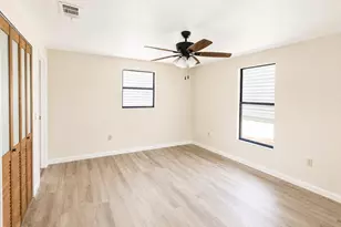 581 Borraclough Ave NW, Palm Bay, FL 32907 - Photo 9